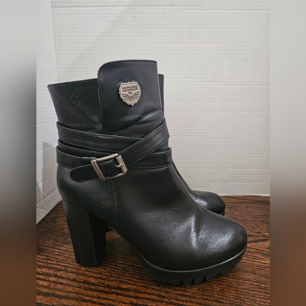 Milwaukee Performance Platform Heel Boots Size 9 Bin 1